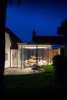 Curve Edge Bay Window Paste