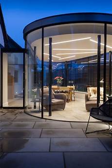 Curve Edge Bay Window Paste