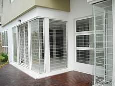 Foldable Window Systems